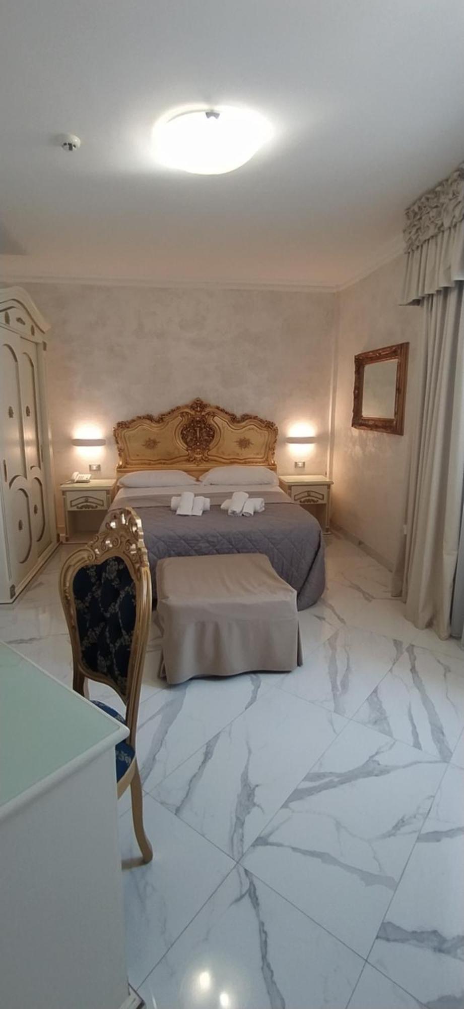Hotel Paradise Porto Cesareo Eksteriør billede