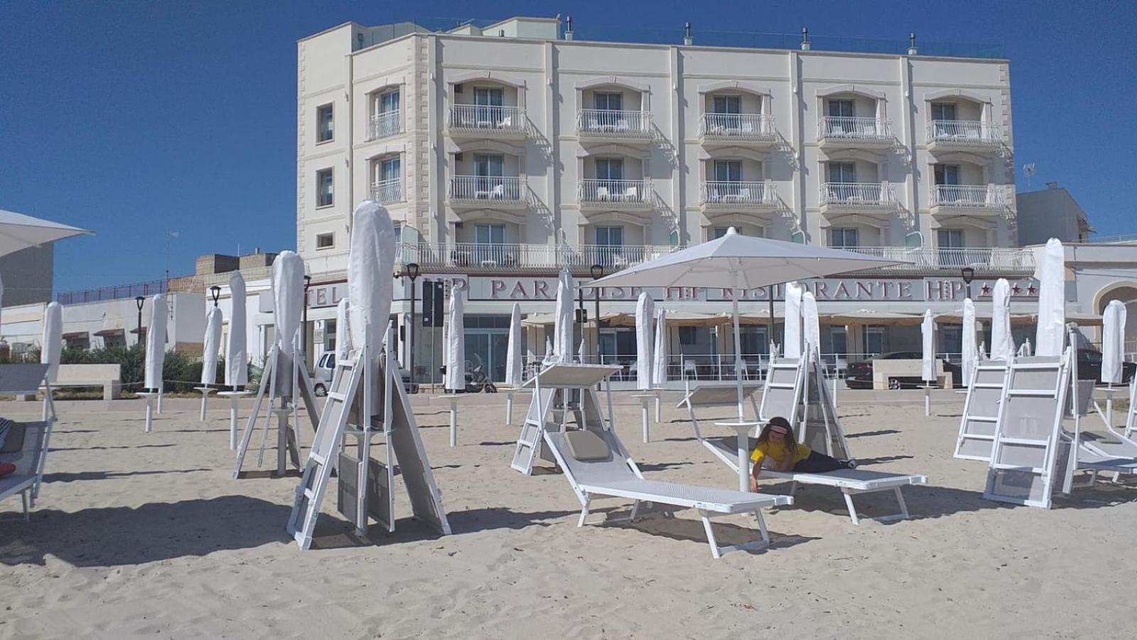 Hotel Paradise Porto Cesareo Eksteriør billede